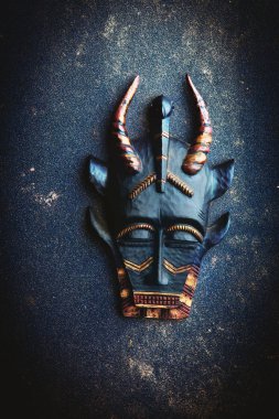 Ahşap Asya maskesi Studio kalite ışık 