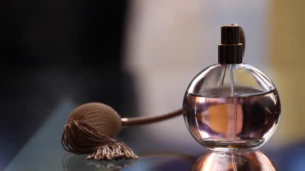 Perfume Vidro Filmagem Garrafa — Vídeo de Stock