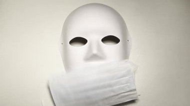 Maske beyaz arkaplan görüntüleri 