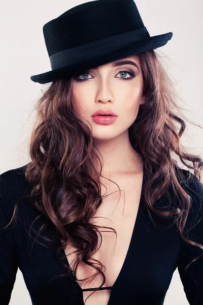 Portrait of Sensual Woman in Black Hat — Stock Photo, Image