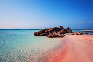 Doğanın güzelliği. Pembe kum ile güzel Elafonissi Beach
