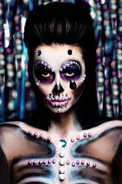 Femme Halloween avec maquillage Halloween — Photo