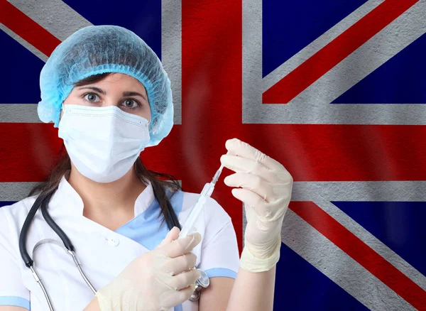 Mujer Científica Con Coronavirus Probeta Covid Contra Bandera Gran Bretaña —  Fotos de Stock