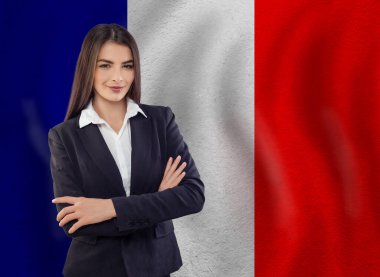 Genç kadın işe hazır ya da dil öğrenmeye