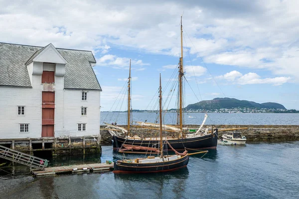 Kleiner Leuchtturm — Stockfoto