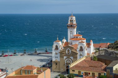 Basilica Mariano de Nuestra Senora de la Candelaria