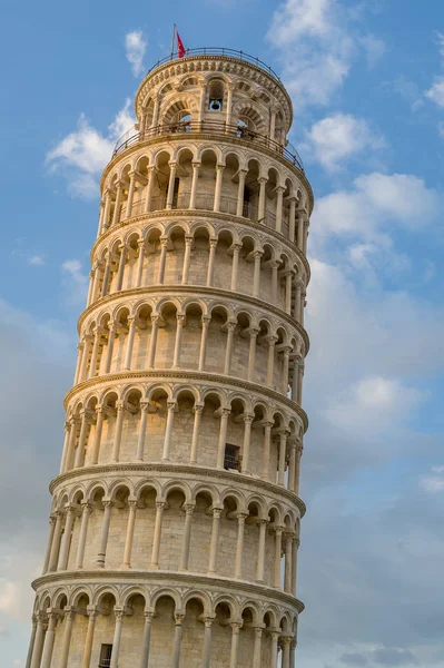 Pisa tower tilt — Stockfoto