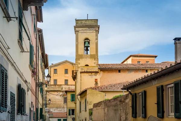 Portoferraio old town and tower — Stockfoto