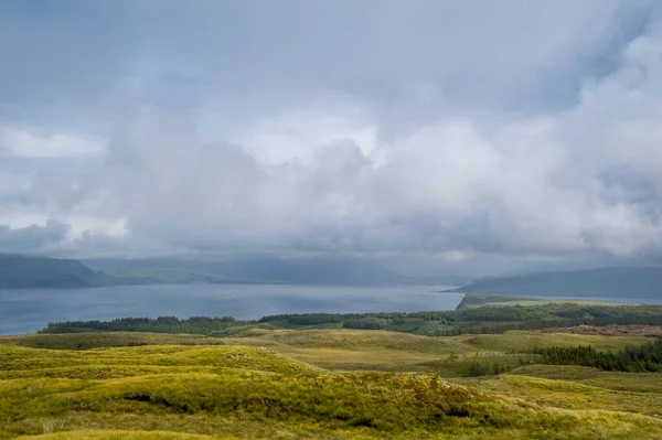 Virgin nature of Scotland islands — 图库照片