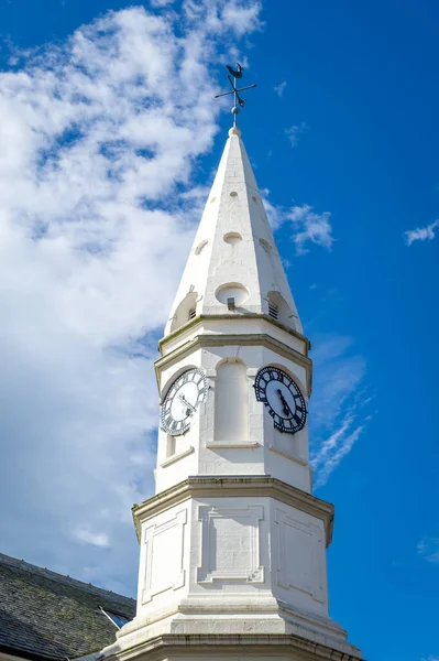 Vista cercana de la torre del reloj Campbeltown — Foto de Stock