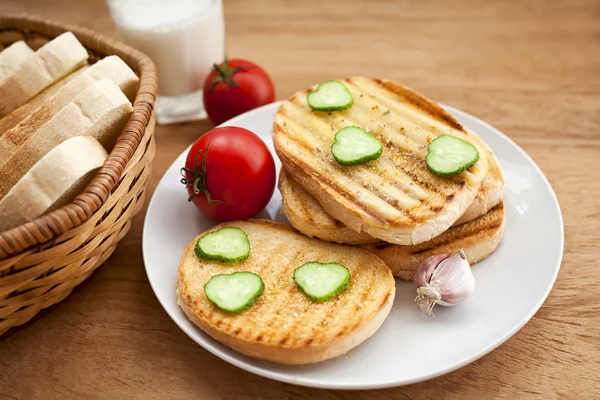 Sandwich chaud aux légumes — Photo