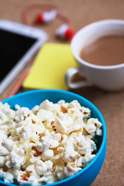 Świeży Popcorn Stole — Zdjęcie stockowe