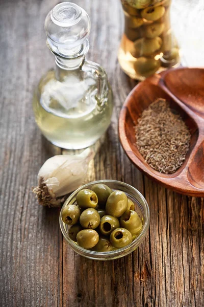 Fresh Green Olives Olive Oil — Stock Photo, Image