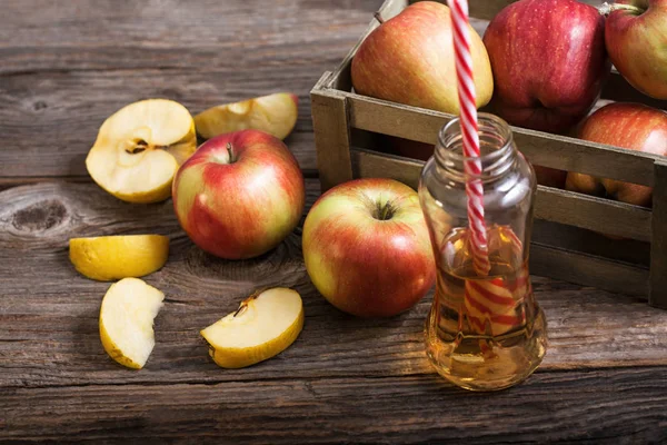Äpple Juice Drycker — Stockfoto