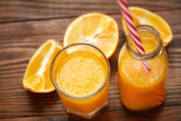 Zdrowego Smoothie Pomarańczowe Szkle — Zdjęcie stockowe