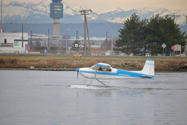 Pacific Seaplanes una piccola compagnia aerea — Foto Stock