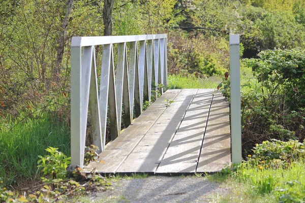 Small Flat Bridge — Stock Photo, Image