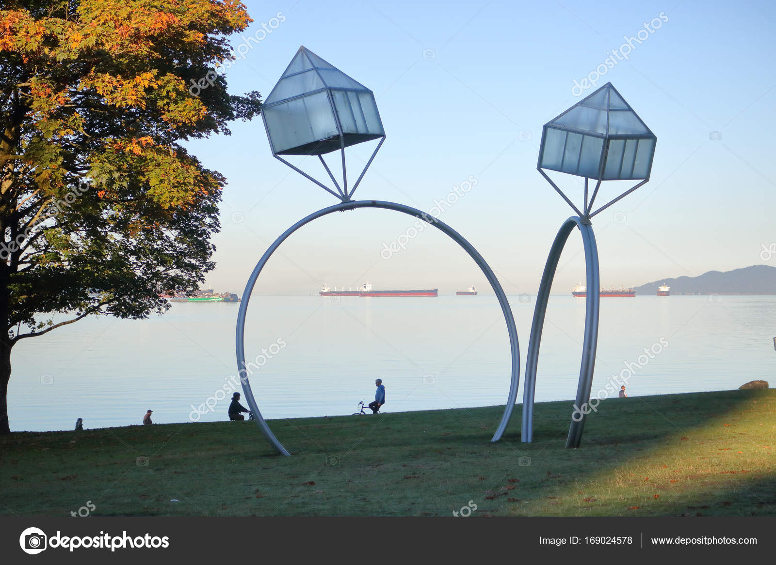 Modern Public Art in Vancouver, Canada Stock Editorial Photo © modfos