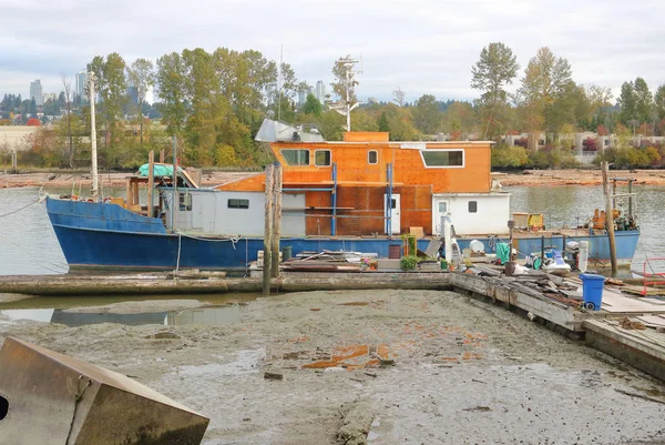 Large Pleasure Boat Restoration — Stock Photo, Image