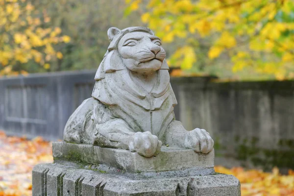 Löwenstatue von charles marega — Stockfoto