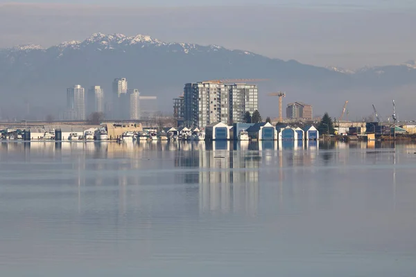 Fiume Fraser Skyline Vancouver British Columbia Che Comprende North Shore — Foto Stock