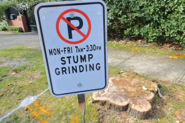 City Sign Used Temporarily Prevent Street Parking Certain Area Tree — Stock Photo, Image