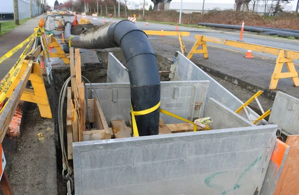 Een Nieuwe Waterlijn Wordt Geassembleerd Klaar Voor Installatie Voor Stad — Stockfoto