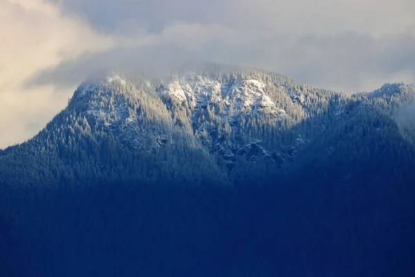 Nahaufnahme Der Gebirgskette Der Pazifikküste Der Südwestgrenze British Columbias Den — Stockfoto