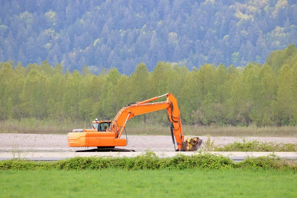 Breed Profielbeeld Van Een Industriële Kraan Een Speciaal Lemmet Voor — Stockfoto