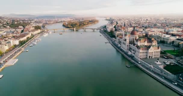 Most svobody Budapešť hladový dron tramvaje — Stock video