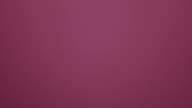 Pembe arka plan düşen su damlası