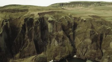 Majestic Fjadrargljufur Kanyon ve nehir