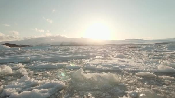 Jokulsarlon polodowcowe jezioro w Islandii — Wideo stockowe