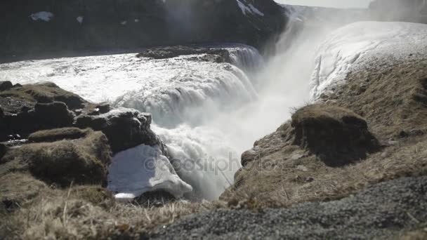 Dolly Shot piękny wodospad Gullfoss — Wideo stockowe