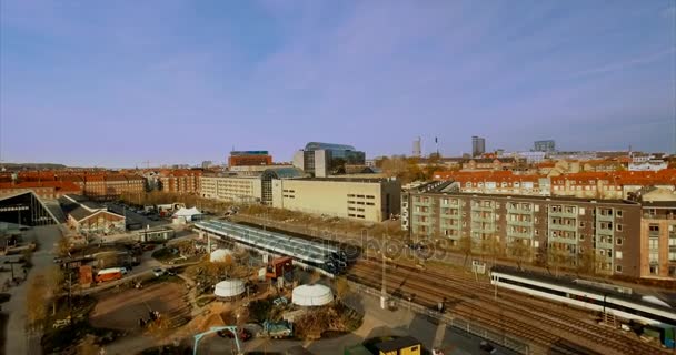 Vasútállomás Aarhusban — Stock videók