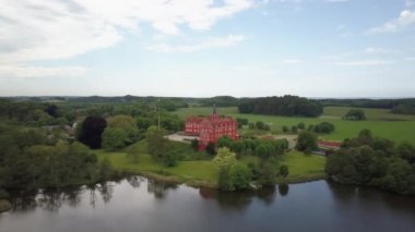 Kırmızı Tranekaer Castle Langeland Danimarka