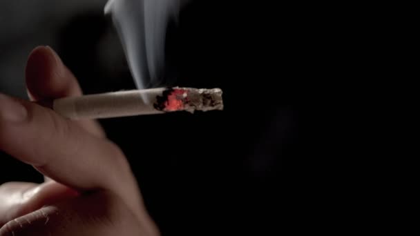 Smoking cigarette — Stock Video