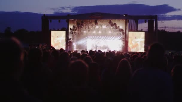 A Band Performing on Stage During the Northside Music Festival, Dánia — Stock videók