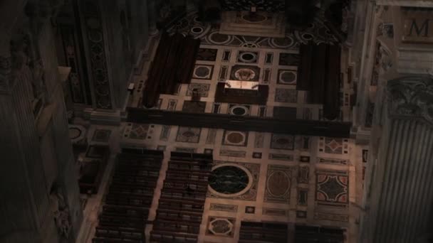 St. Peter 's Basiliek Ornate Interieur — Stockvideo