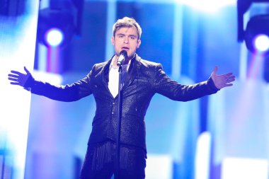 Omar Naber Slovenya üzerinden 