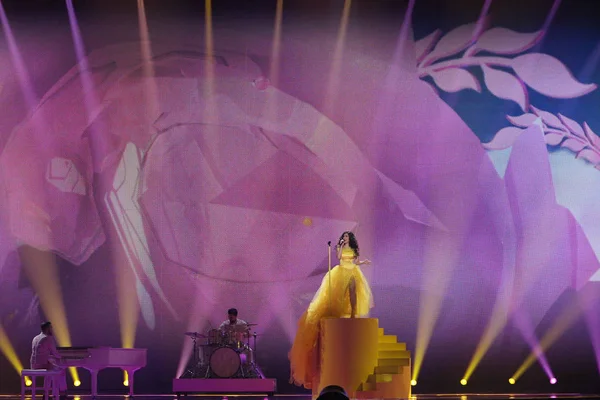 Timebelle desde Switzerland Eurovision 2017 - foto de stock