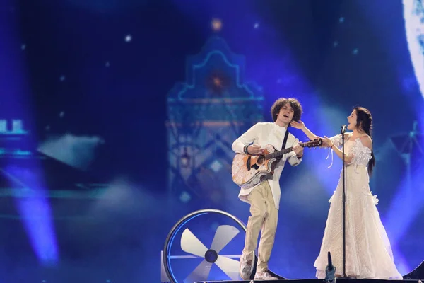 Naviband desde Belarus Eurovision 2017 - foto de stock