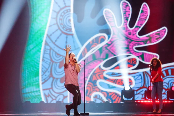 Francesco Gabbani desde Italy Eurovision 2017 - foto de stock