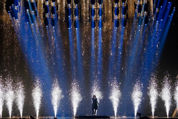 Isaiah Firebrace desde Australia Eurovisión 2017 - foto de stock