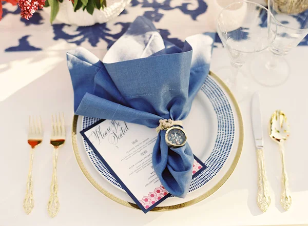 Decorated napkin on setting table — Stock Photo, Image