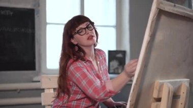 Kadın sanatçı resim resim Studio