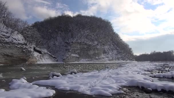 Mountain river in rocks Aerial photography Settlement psebay — Stock Video