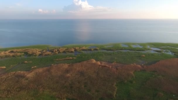 Inspección aérea, campo, mar . — Vídeo de stock