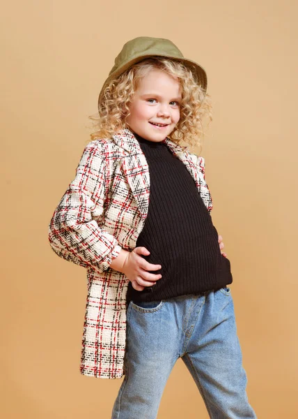 Portrait Petite Fille Modèle Studio — Photo