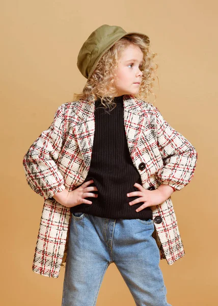 Portrait Petite Fille Modèle Studio — Photo